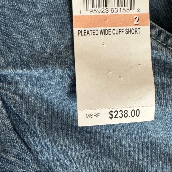 FRAME DENIM Pleated Wide Cuffed Shorts Size 2 NWT - Picture 7 of 9